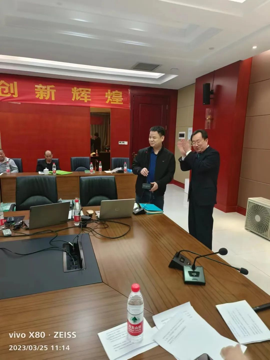 图片名称 图片名称