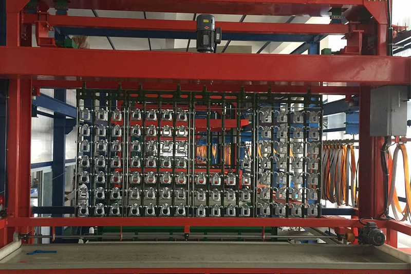 Fully automatic gantry hardware electroplating production line