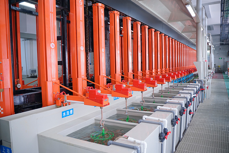 Fully Aut Tomatic Vertical Lifting Electroplating Production Line