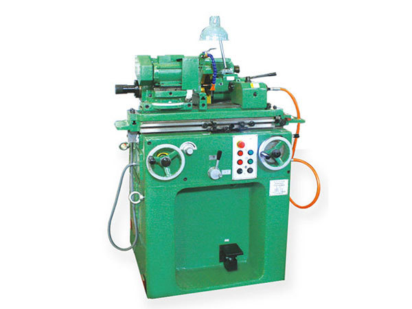 Universal cylindrical grinder