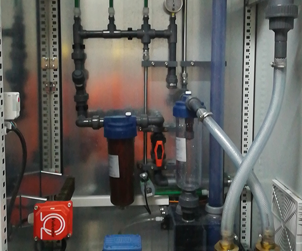 Online kiln tail smoke chamber high temperature gas analyzer