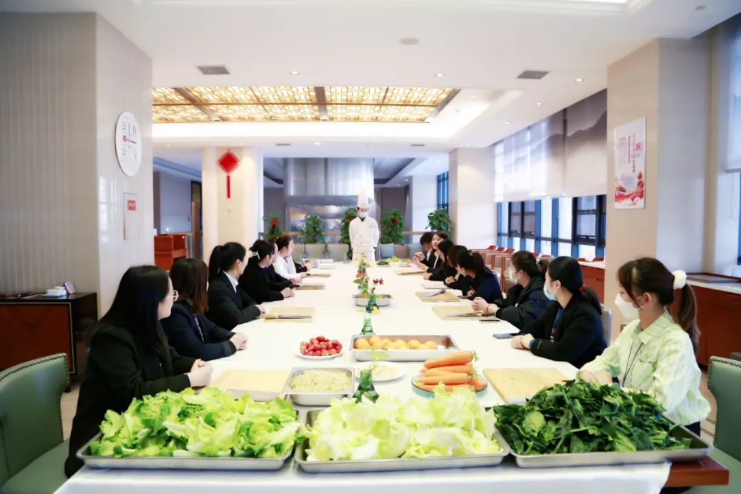 宏瑞集团举行三八女神节活动