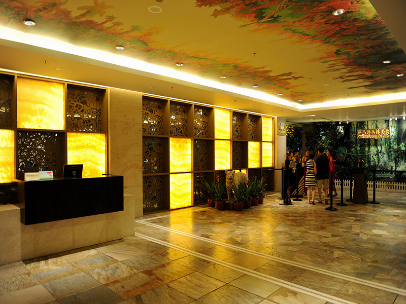 Chimelong Ocean Kingdom is located in Zhuhai Hengqin Long International Ocean Resort.