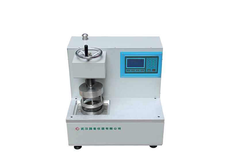 Hydrostatic pressure testing instrument