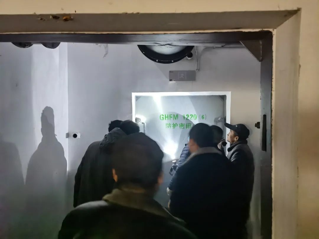 谈球吧