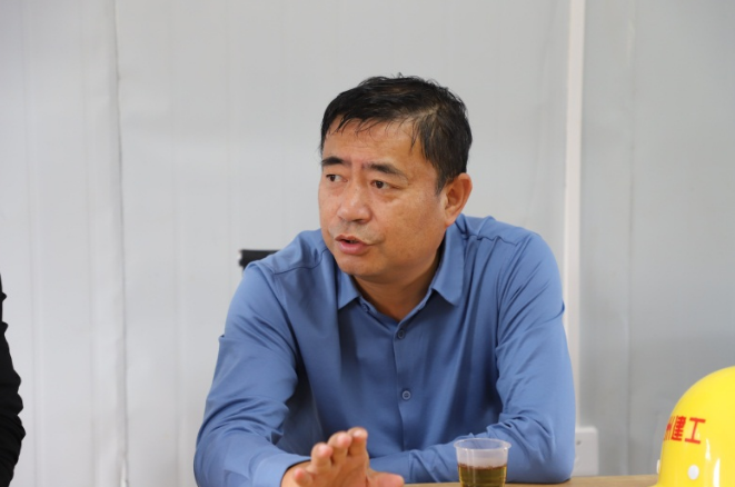 贵州建工安顺公司总经理胡涛对在建项目进行调研检查