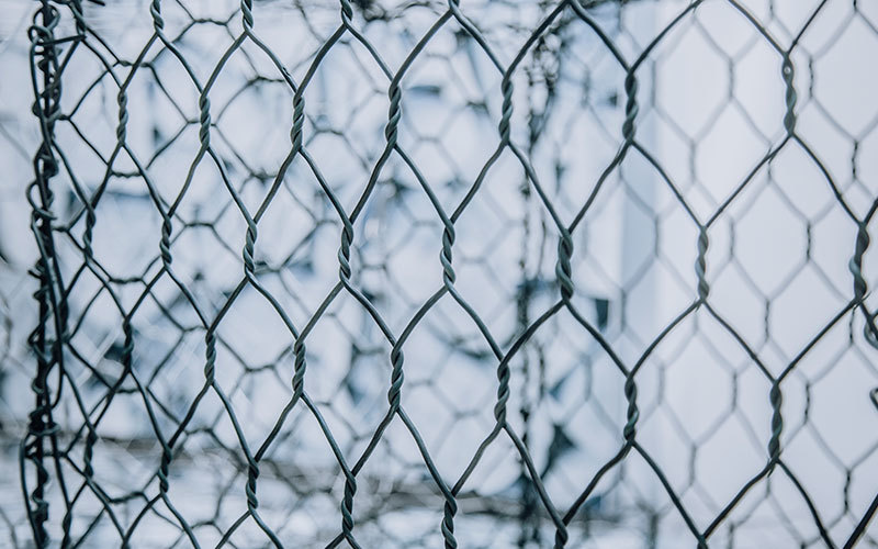 Do you know what the qualification standard of Galvanized wire gabion is?