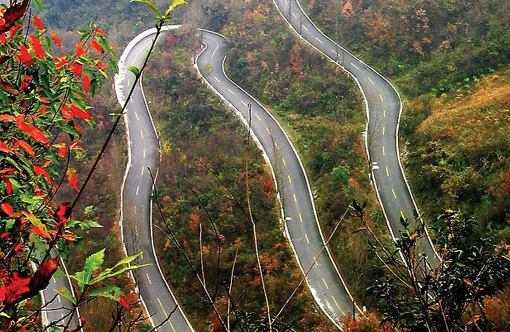 神農(nóng)架生態(tài)環(huán)保公路