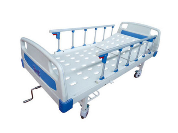 JDMT-860101【ABS床头冲孔单摇护理床(带轮子、护栏)】