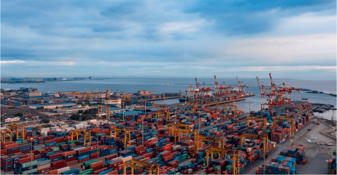 海运物流|国际物流|国际货代|广州货代|番禺货代|鸿德国际《外媒：中 国港口可处理集装箱吞吐量比东南亚所有国 家总和高出80%》