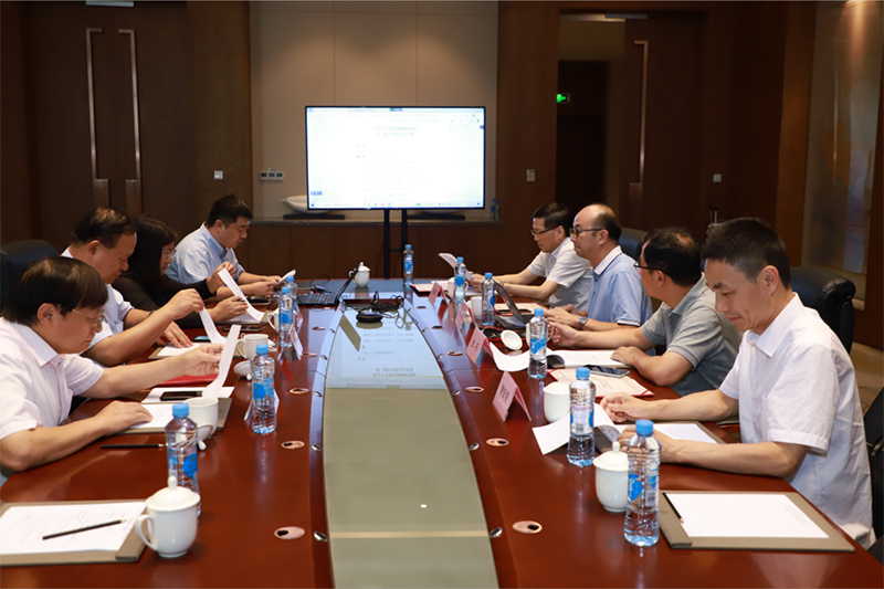 2021年9月30日，北京大学南昌创新研究院第一次学术委员会在南昌召开