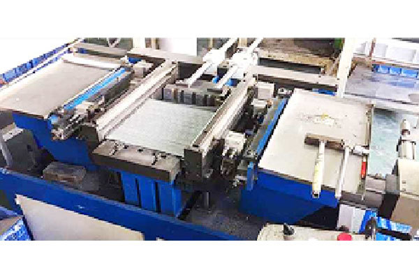 Intercooler assembly machine