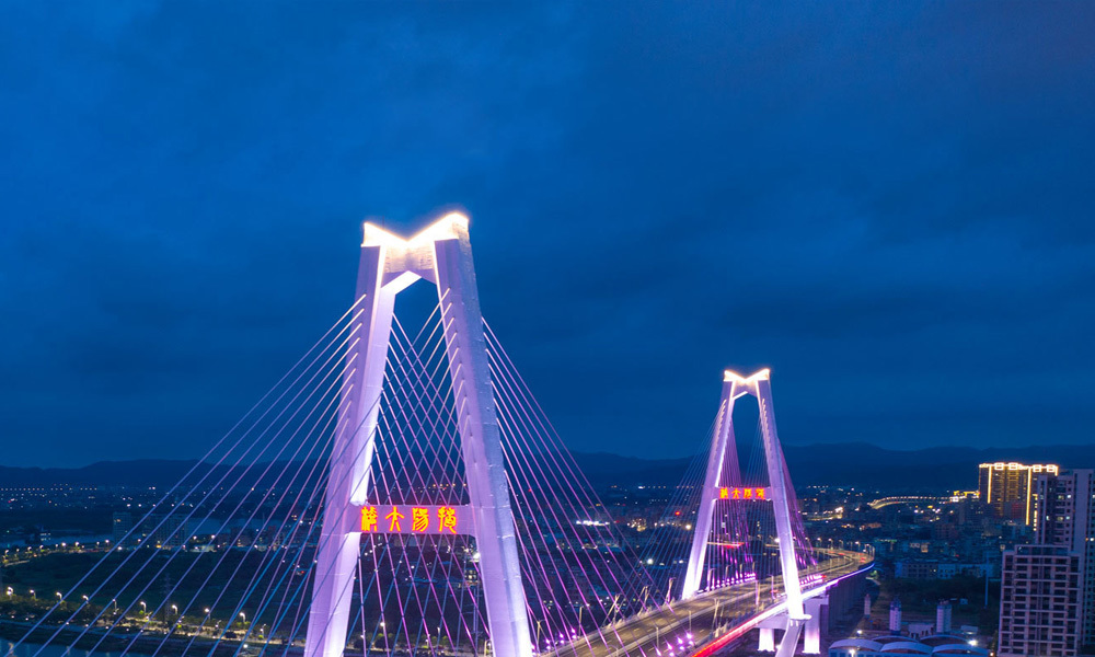 Road and Bridge Lighting Solutions
