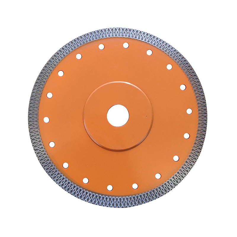 Tile cutting blade