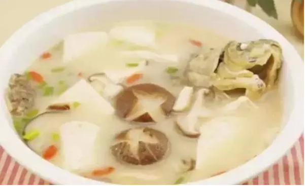 喝雜糧粥暖暖胃，泡泡腳睡睡覺(jué)