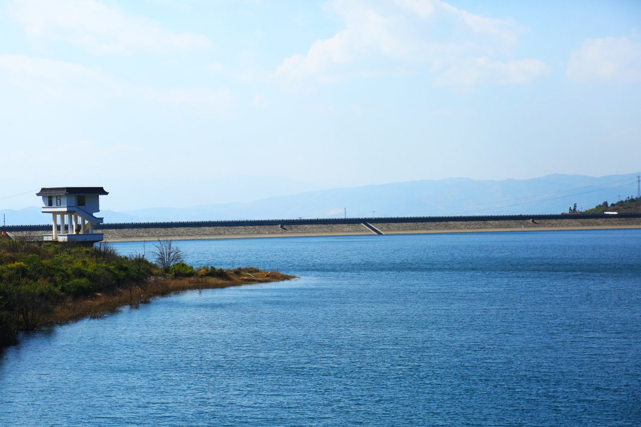 Kaiyuan Dazhuang Reservoir Dam Base Project Vibratory Crushed Rock Pile