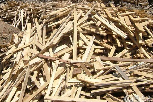 Residuos de madera para fabricar pellets de biomasa
