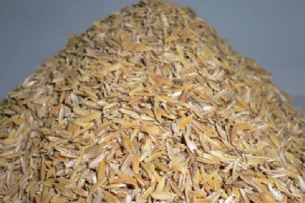 Processamento de pellets de casca de arroz