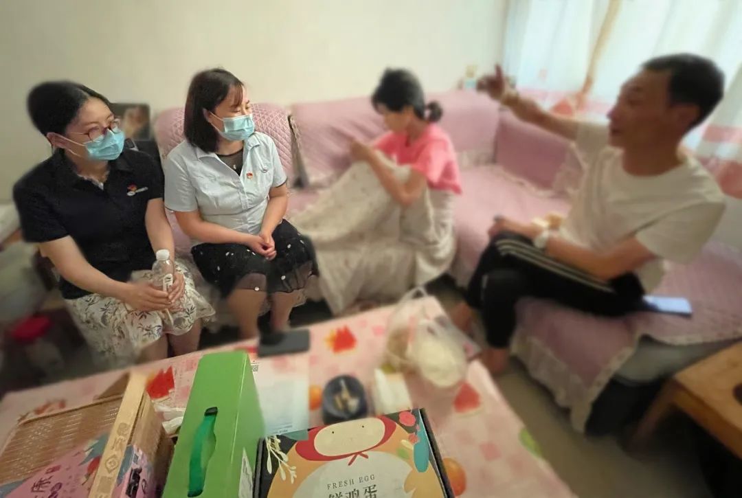 强党建引领，塑企业担当——公司党支部帮扶活动常态化