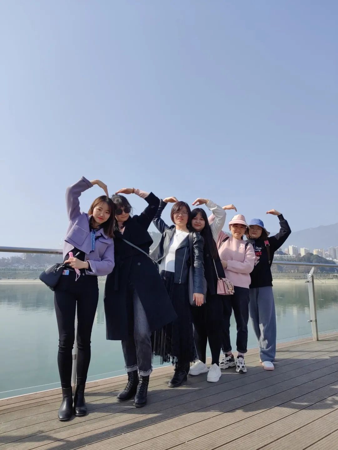 Welcome the top 20 women to bloom