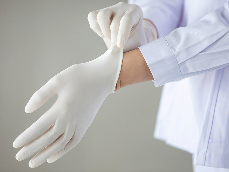 Experts point out that droplet transmission is more likely to be spread through hands. To prevent viruses, please wear gloves!