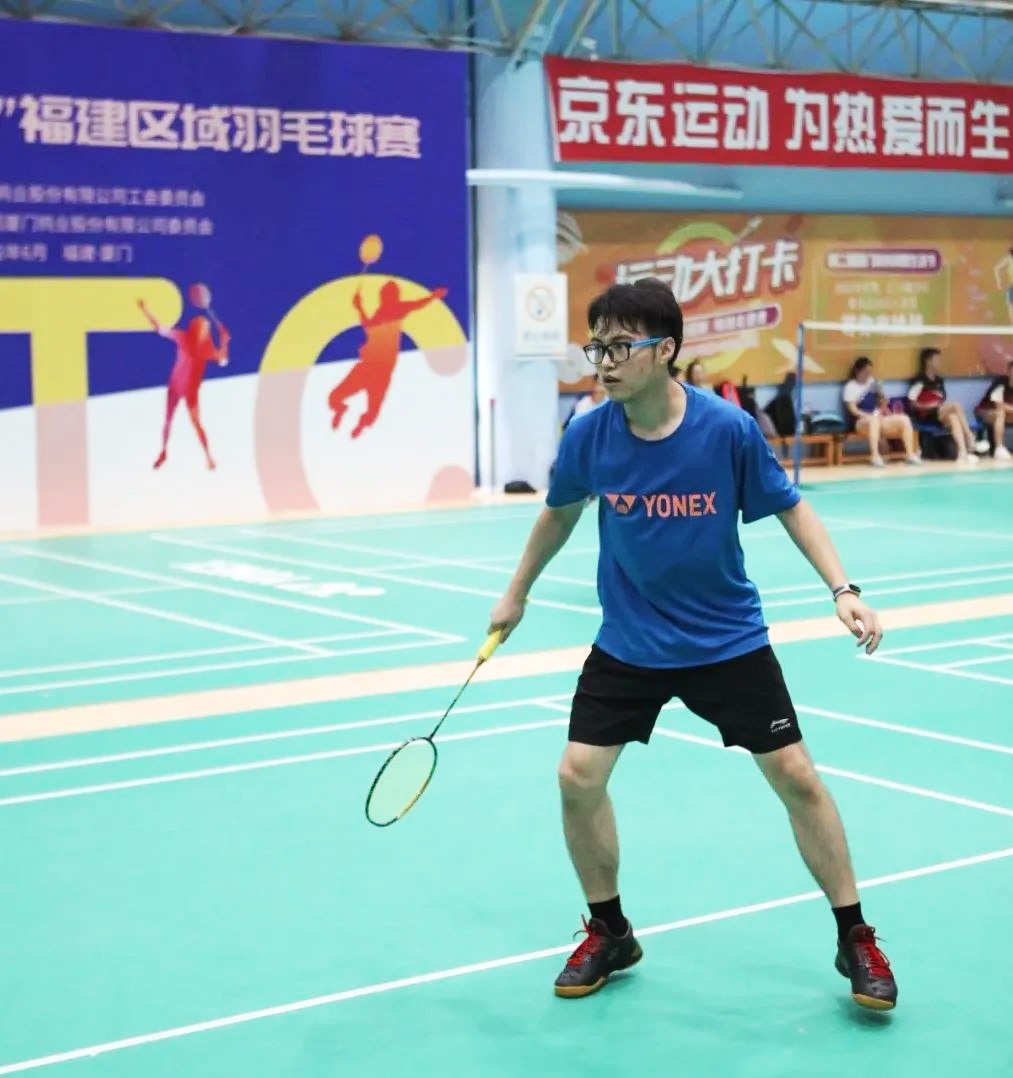 2022 "Xia Tungsten Cup" badminton competition kicks off