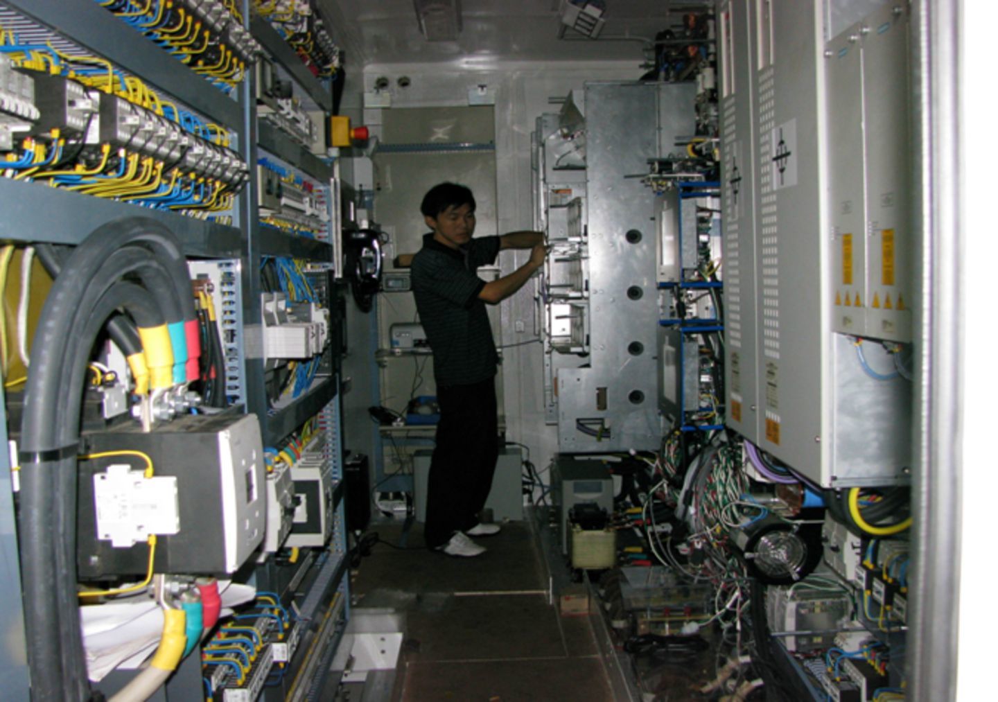 Lifting equipment electrical room project