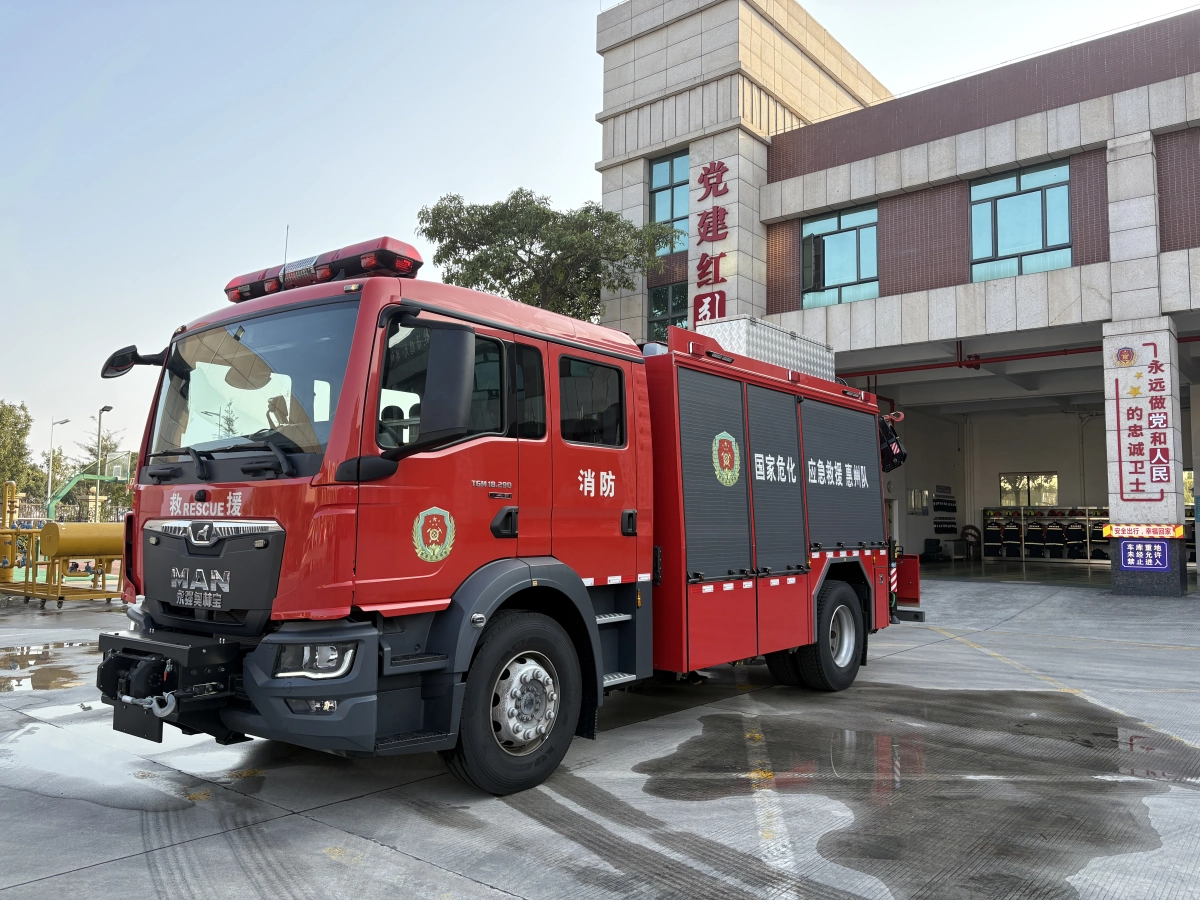 搶險車（新）