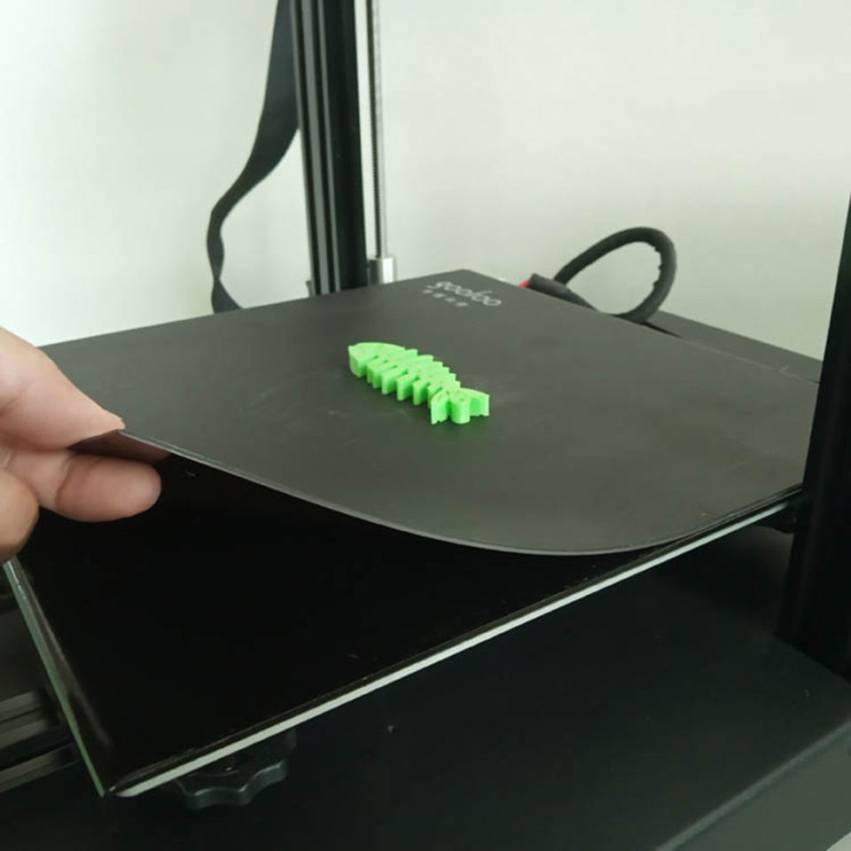 光服科技 桌面级FDM 3D打印机 E-ONE 高精度模型手办打印儿童玩具创客教育家用