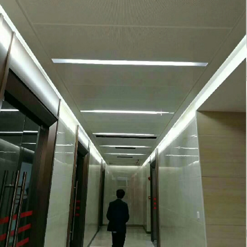 金屬瓦楞復合板系統
