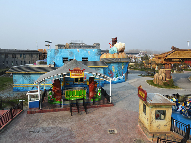 Landscape film of Anhui Linquan Fengshen magic Valley Amusement Park (happy exploration)