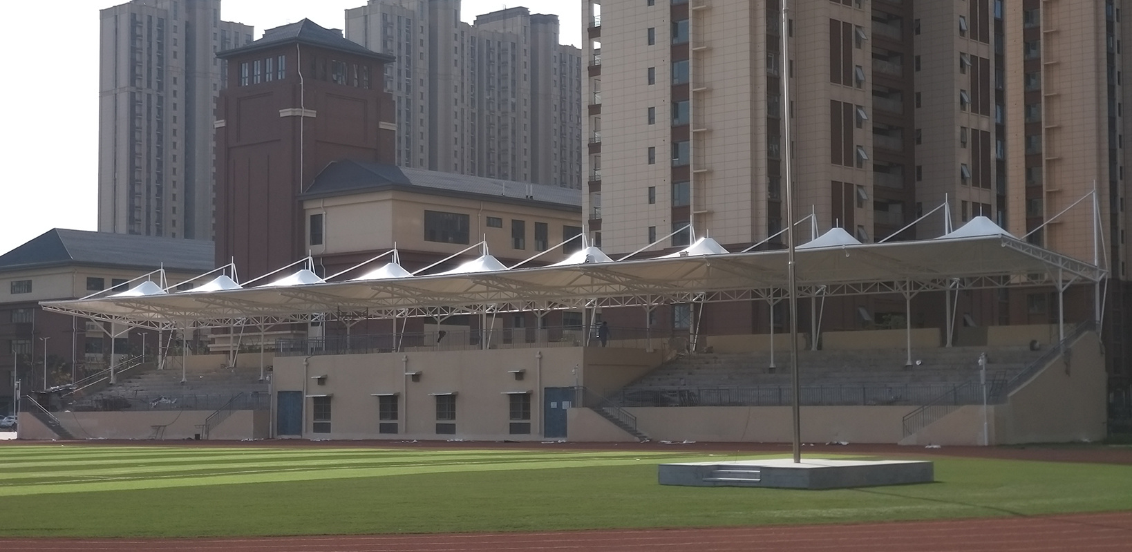 Anhui Bengbu No.2 Middle School membrane structure stand