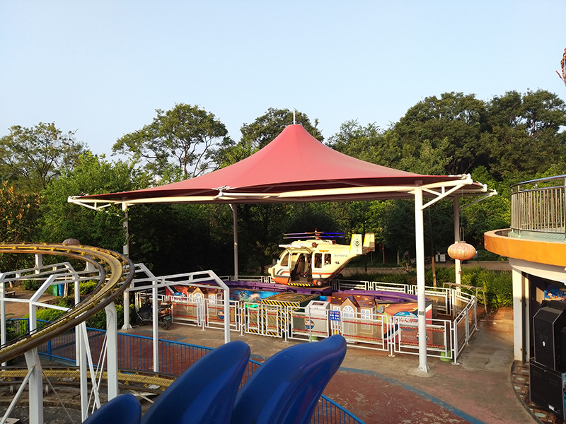 Kunming Yueyatan park landscape film (small aircraft)