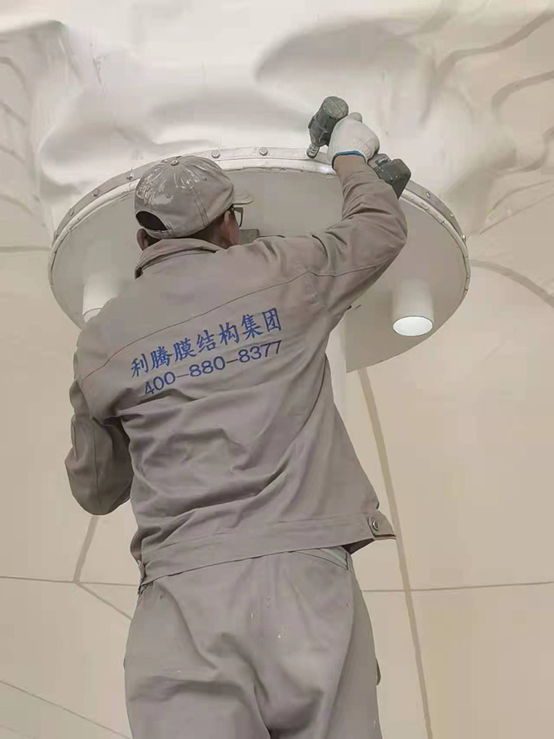 Kunming Beichen car company Tianxia landscape film