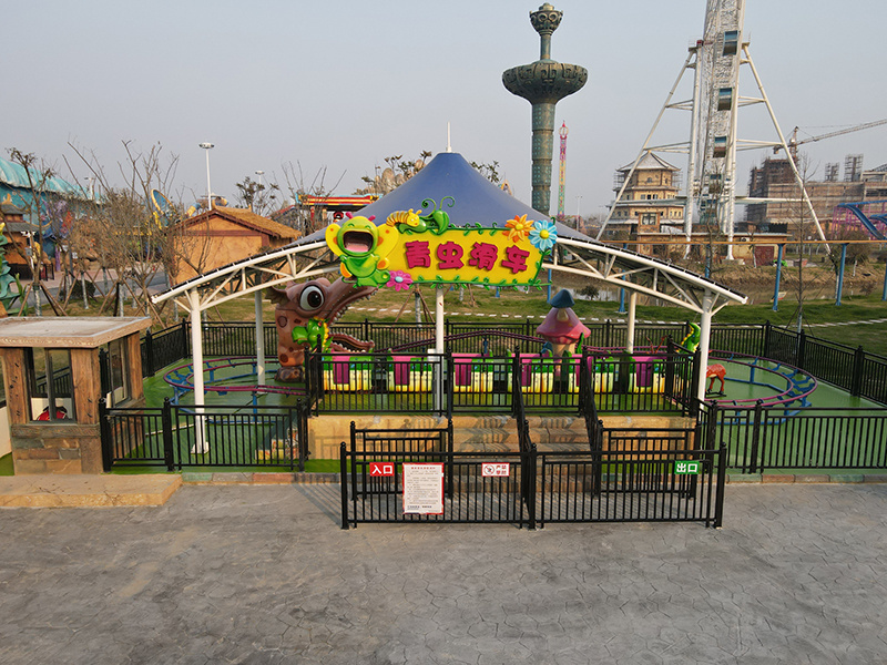 Landscape film of Anhui Linquan Fengshen magic Valley Amusement Park (green worm)