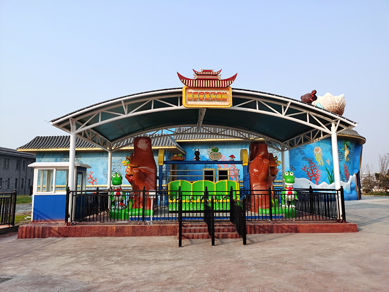 Landscape film of Anhui Linquan Fengshen magic Valley Amusement Park (happy exploration)