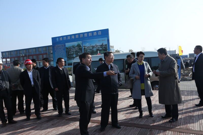 省旅发委主任于凤贵一行对谈球吧重点项目进行现场调研 省旅发委主任于凤贵一行对谈球吧重点项目进行现场调研