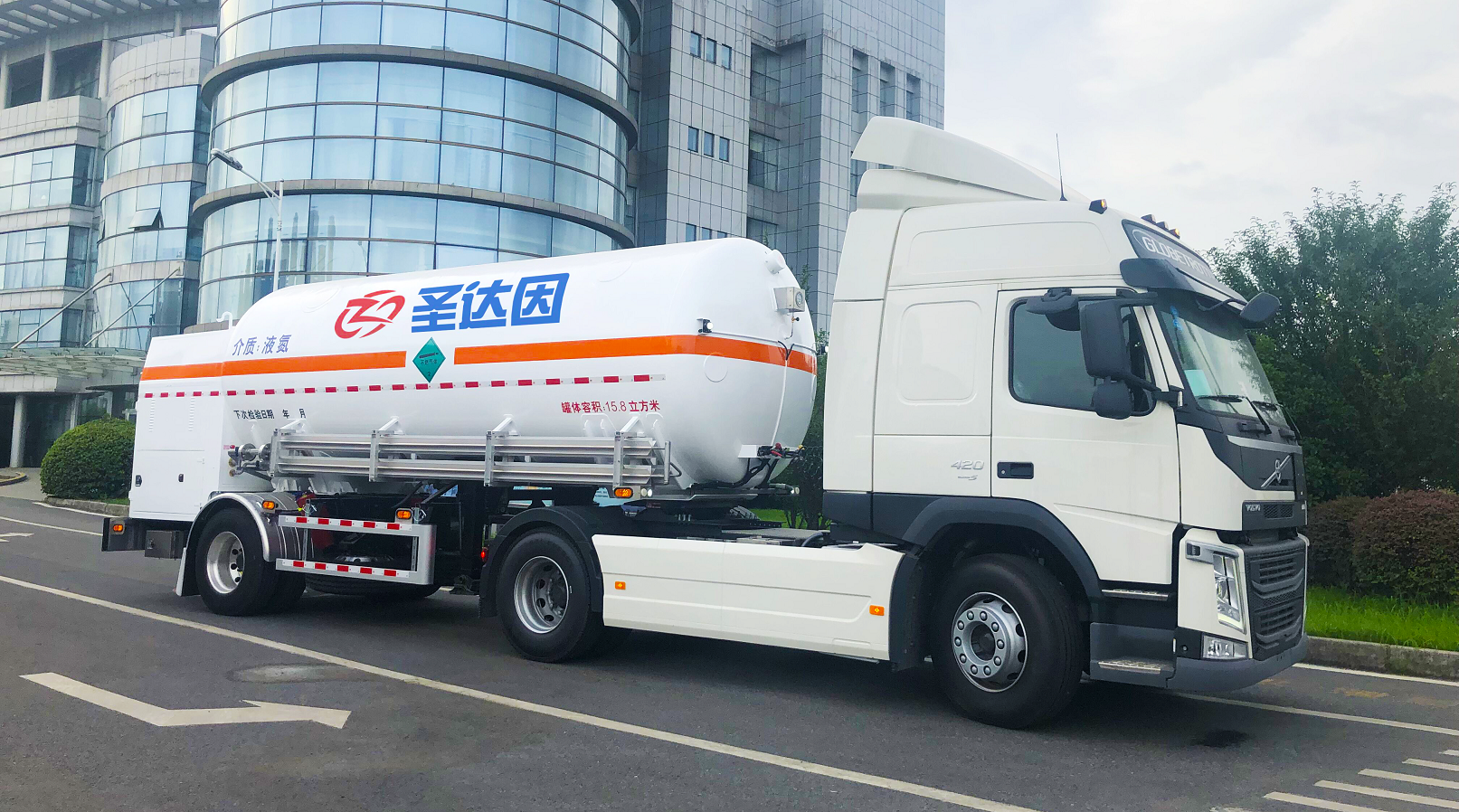 液氧、液氮、液氬、乙烯運輸車