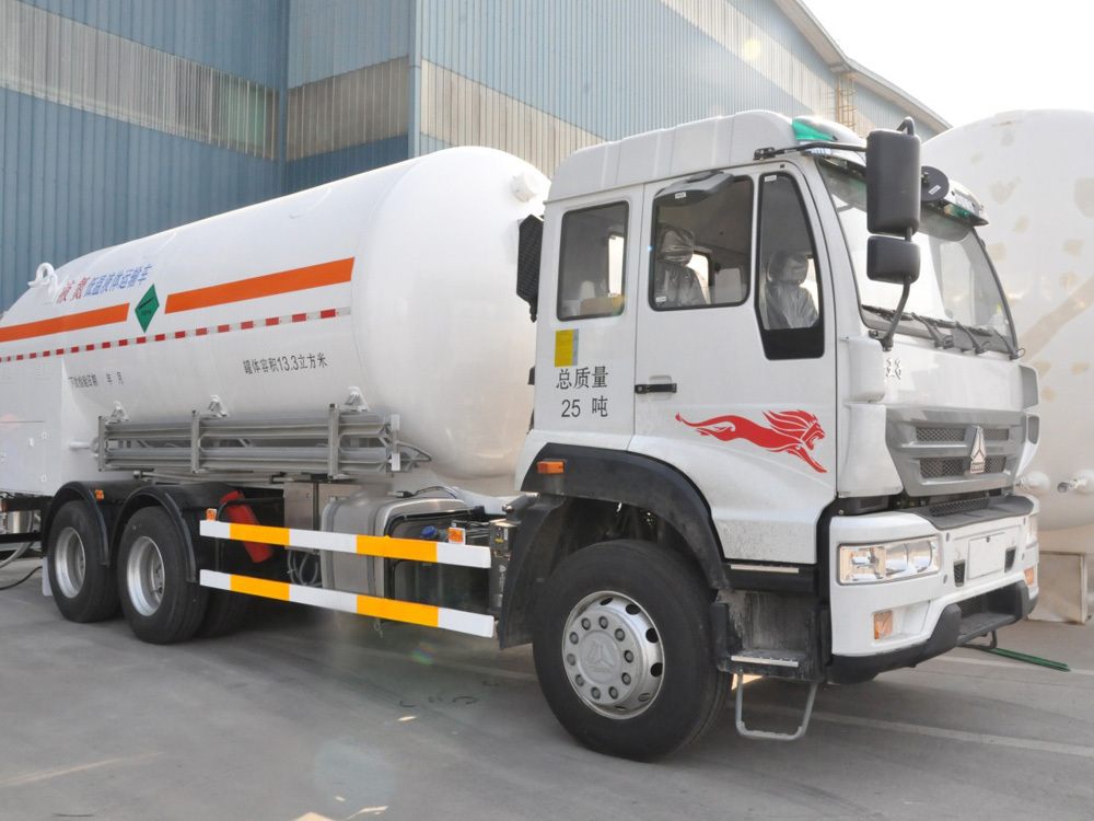 Cryogenic Liquid Lorry Tanker - AJT