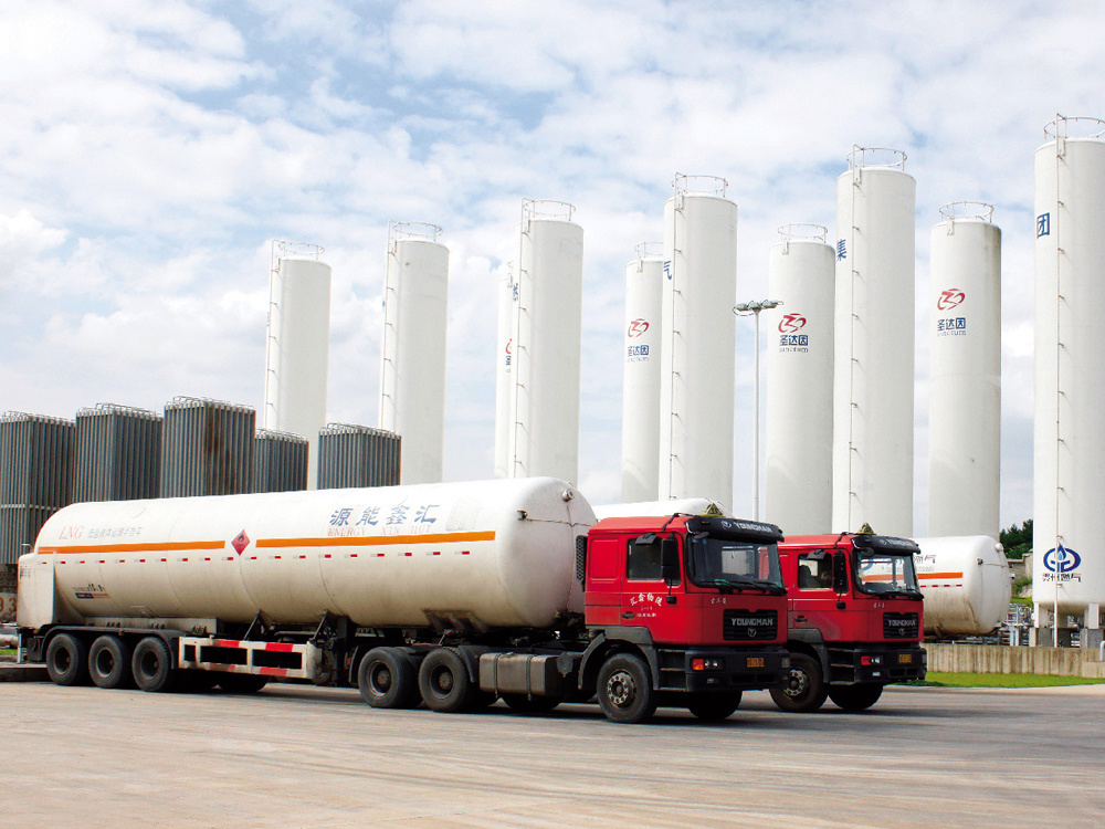 LNG Cryogenic Liquid Lorry Tanker