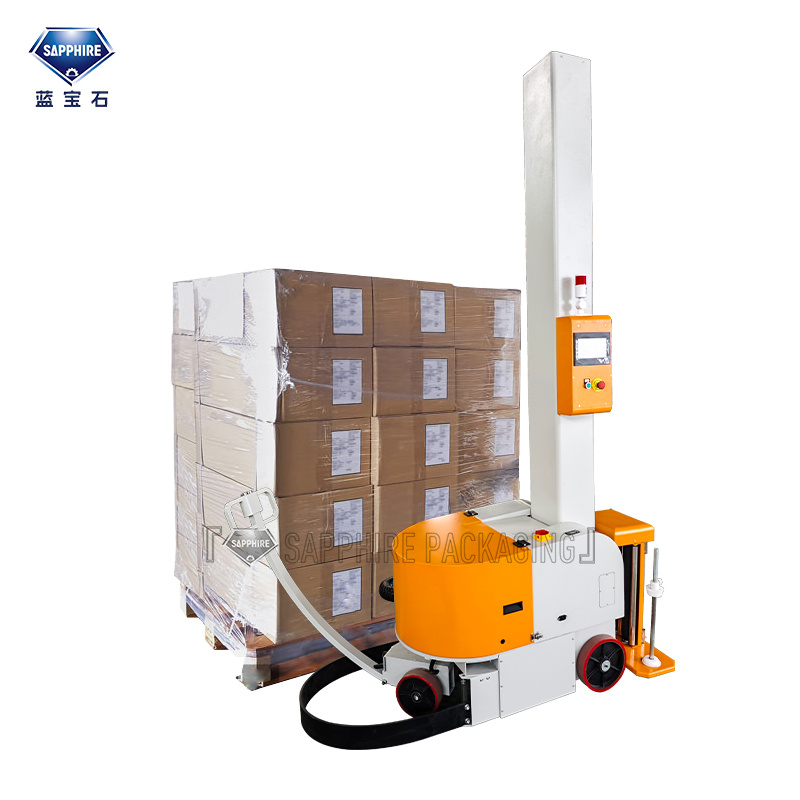 Self-propelled wrapping machine