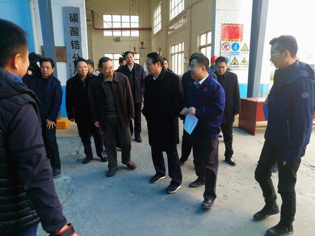 省長易煉紅蒞臨晶安高科調研 鼓勵企業做優做強做大