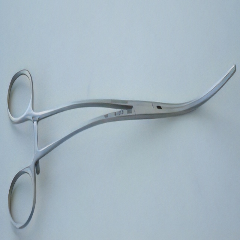 Ophthalmic surgical operation instruments
