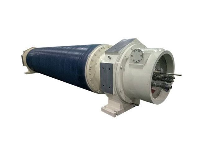 Suction Roll and Vacuum Roll