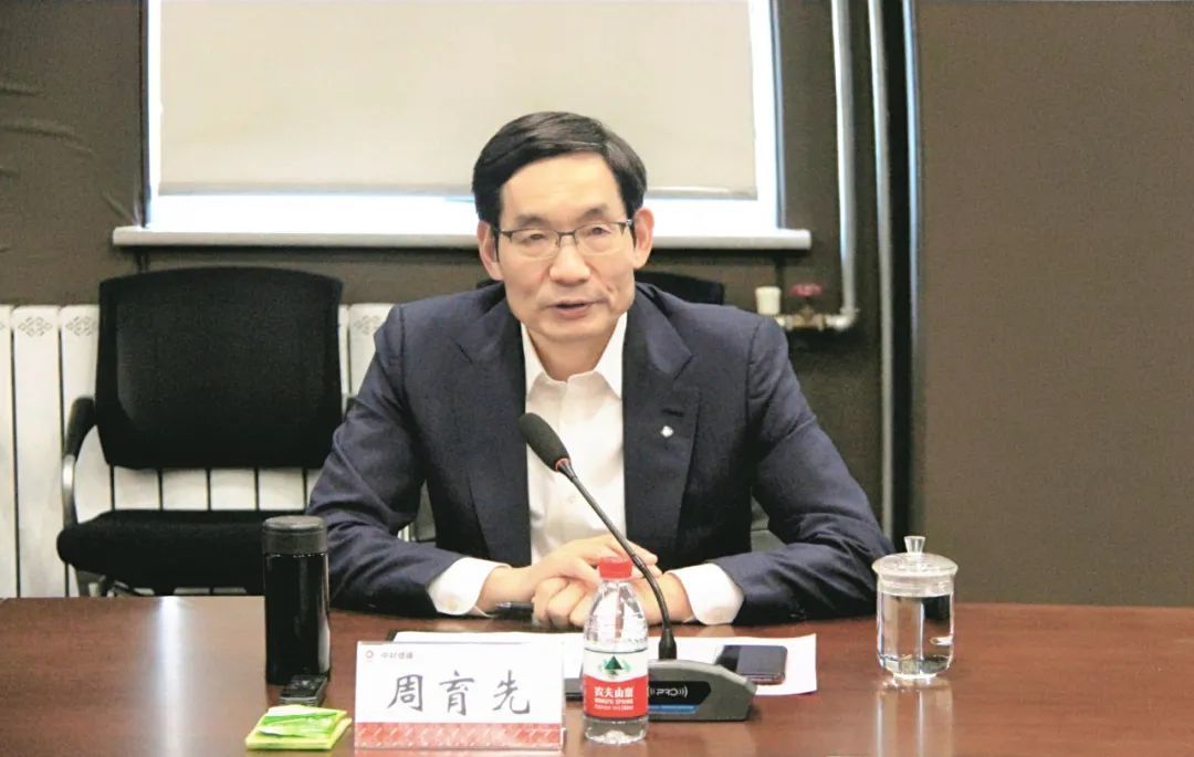 周育先陪同山东省委书记李干杰赴中材锂膜调研