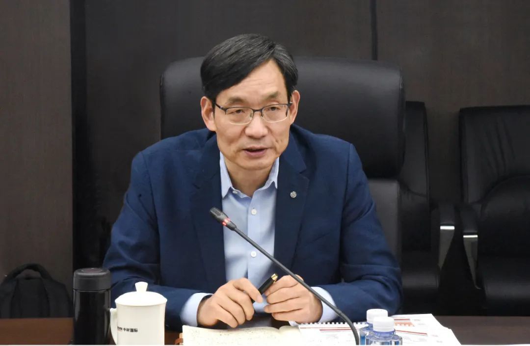 周育先一行到中材國際調研