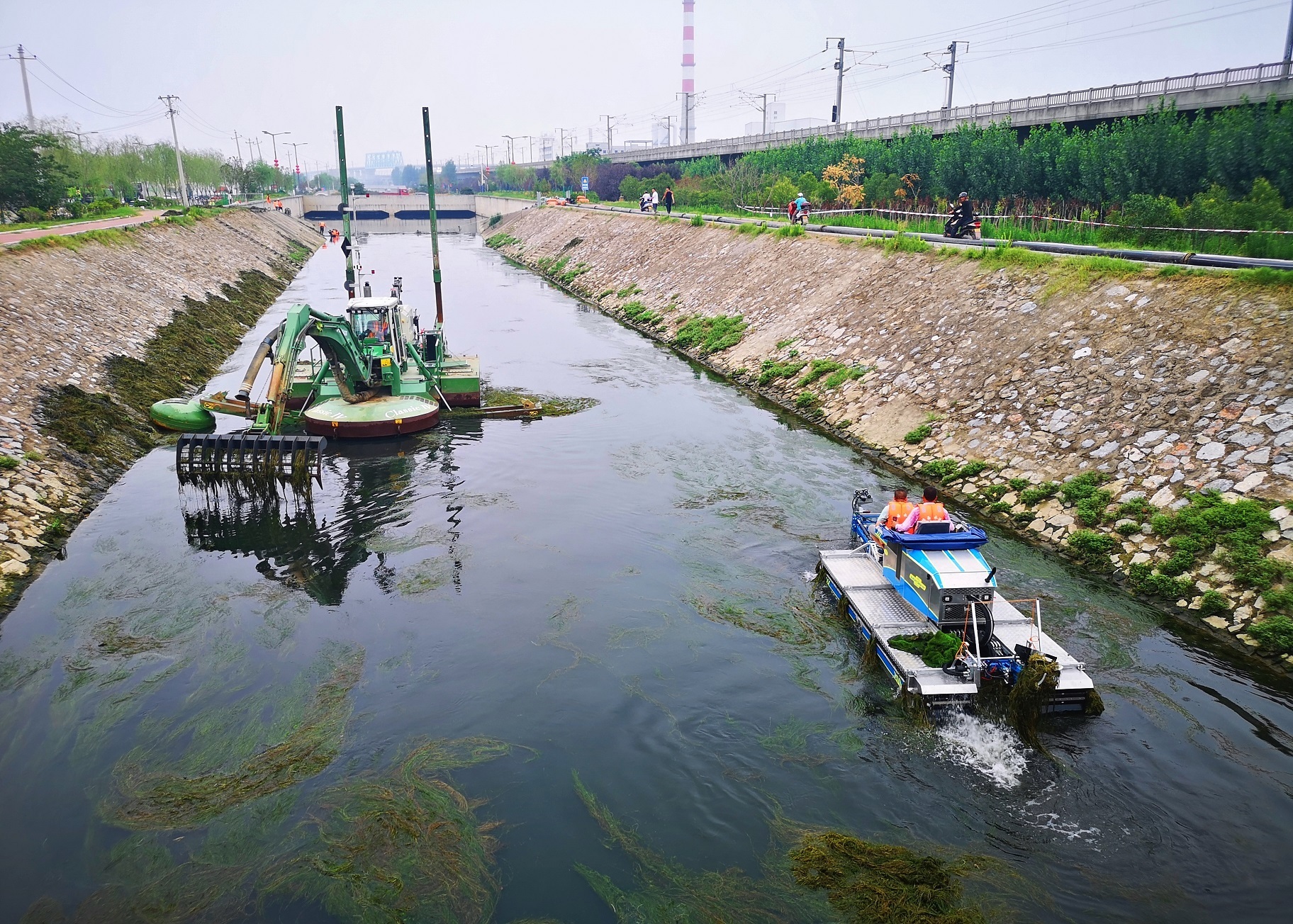 沣东新城太平河应急清淤疏浚工程