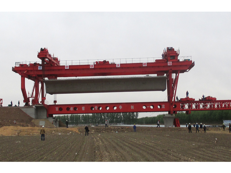 Beijing-Shenyang high-beam formwork
