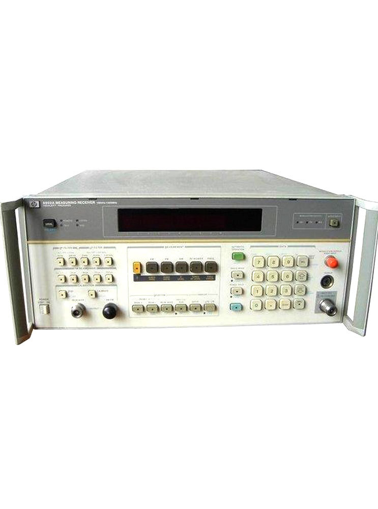 无线电室：测量接收机HP8902A
