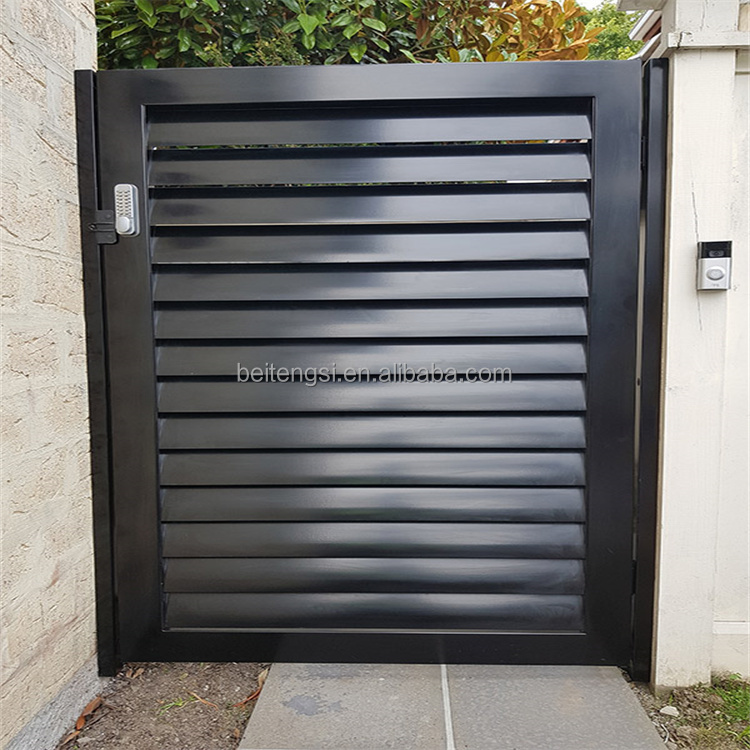 Adjustable Decorative Pedestrian Walkway Aluminium Gate Nice Looking Aluminum Gate Price Design
